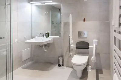 Ein Badezimmer in der Unterkunft Hotel Schloss Hernstein