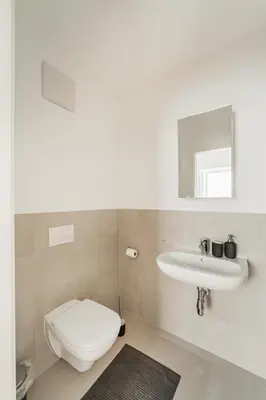 Ein Badezimmer in der Unterkunft Central City Suits