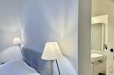 Ein Bett oder Betten in einem Zimmer der Unterkunft Stunning Apartment in City Center