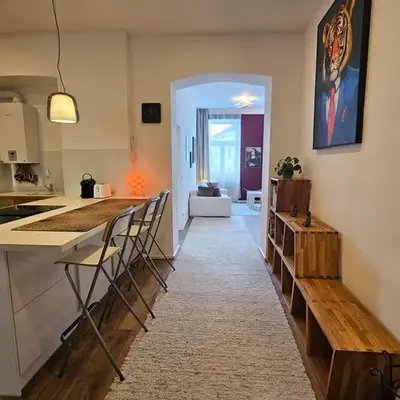 Vienna Palm Apartments