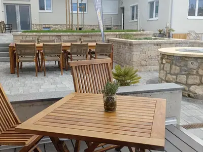Ein Restaurant oder anderes Speiselokal in der Unterkunft Weingut Königshofer