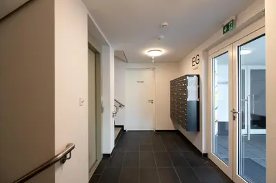 Ein Badezimmer in der Unterkunft Ruhig, hell und neu mit Garage