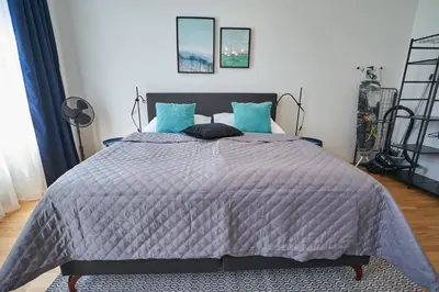 Ein Bett oder Betten in einem Zimmer der Unterkunft Trendy Apartment 2 Zimmer zentral gelegen