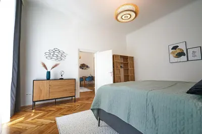 Ein Bett oder Betten in einem Zimmer der Unterkunft Trendy Apartment 3 Zimmer zentral gelegen