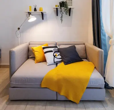 Ein Sitzbereich in der Unterkunft Cozy Market-Square retreat located in the heart of the 10th district
