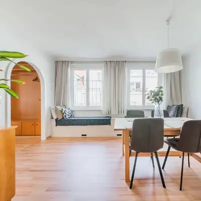 FeelHome-Karmeliterviertel-6 Gäste-WiFi-Smart TV