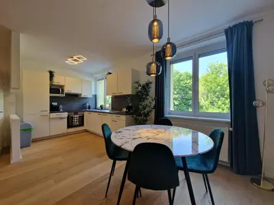 Küche/Küchenzeile in der Unterkunft FeelHome-Donau-6 Gäste-WiFi-Smart TV