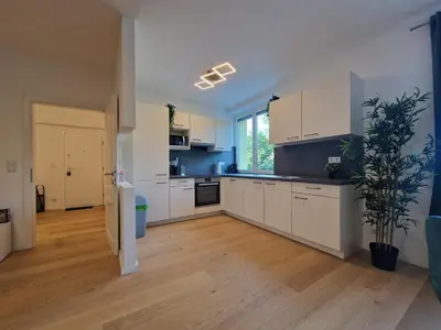Küche/Küchenzeile in der Unterkunft FeelHome-Donau-6 Gäste-WiFi-Smart TV