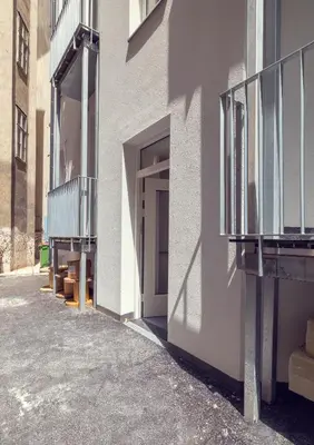 Das Gebäude in dem sich die Ferienwohnung befindet