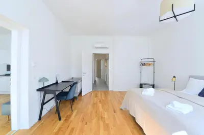 Ein Bett oder Betten in einem Zimmer der Unterkunft The 77 MARIE