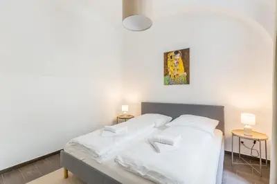 Ein Bett oder Betten in einem Zimmer der Unterkunft Free Parking I 458 MbitWifi I Kingsize bed