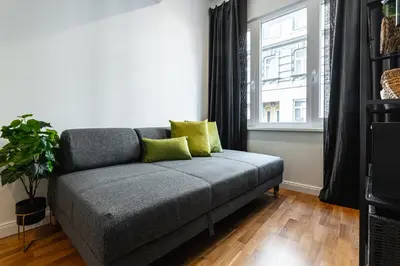 Ein Sitzbereich in der Unterkunft Stylish apartment next to Schwedenplatz