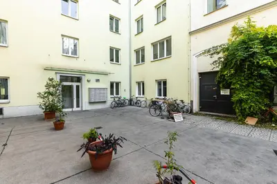 Das Gebäude in dem sich die Ferienwohnung befindet