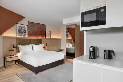 Küche/Küchenzeile in der Unterkunft Residence Inn by Marriott Vienna City East