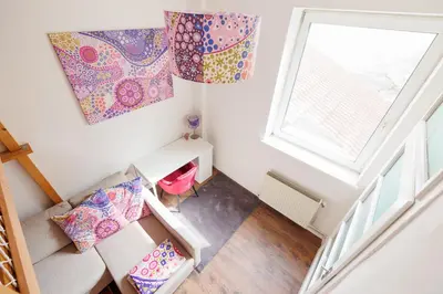 Ein Sitzbereich in der Unterkunft NEW ShalalaLiving Vienna Spacious Home for Family & Friends