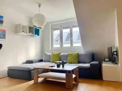 Ein Sitzbereich in der Unterkunft 60 m2 Central Rooftop Apartment with AC