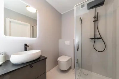Ein Badezimmer in der Unterkunft Flaka's Apartment