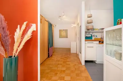 Küche/Küchenzeile in der Unterkunft City - Balkon - WorkSpace - Waschmaschine - U2 & U4