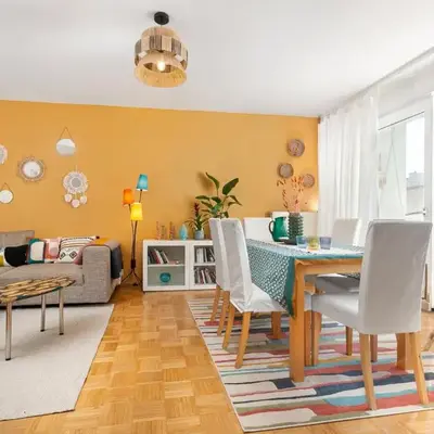 City - Balkon - WorkSpace - Waschmaschine - U2 & U4