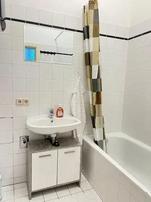 Ein Badezimmer in der Unterkunft AlPa 2 Zimmer Wohnung in Wien Rochusmarkt