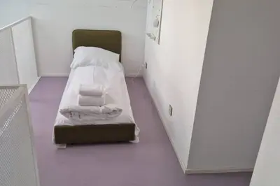 Ein Bett oder Betten in einem Zimmer der Unterkunft Julius 26 - Duplex Apartment, Modern Charm in Vienna