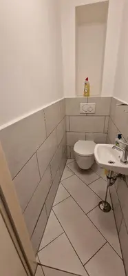 Ein Badezimmer in der Unterkunft ViennaSunshine