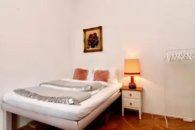 Ein Bett oder Betten in einem Zimmer der Unterkunft Romantic Urban Living