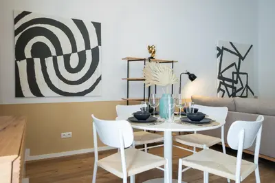 Ein Sitzbereich in der Unterkunft Contemporary 1-Bed Apartment with Balcony in the Heart of Vienna