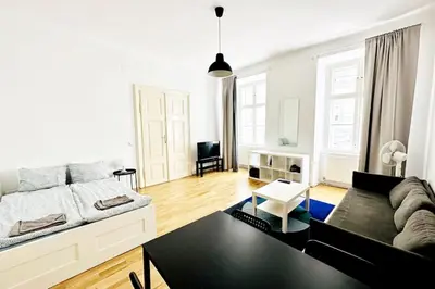 Ein Sitzbereich in der Unterkunft Best Location - Cozy City Centre Apartment