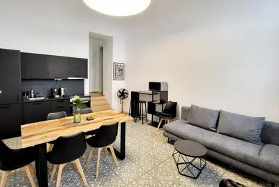 Ein Sitzbereich in der Unterkunft City Apartment Schotten Vienna