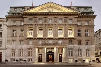 Das Gebäude in dem sich das Hotel befindet