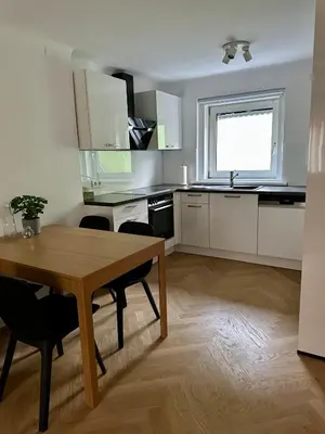 Küche/Küchenzeile in der Unterkunft Viviane Paulos Apartment - Stylish apartment at Wienerberg