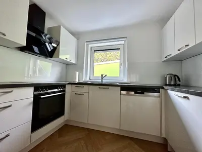 Küche/Küchenzeile in der Unterkunft Viviane Paulos Apartment - Stylish apartment at Wienerberg