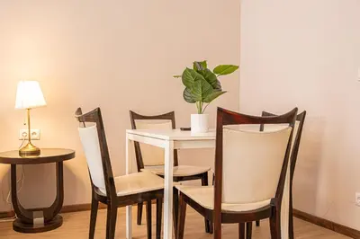 Ein Sitzbereich in der Unterkunft Simple 1BR Studio Escape, Your Relaxing Getaway