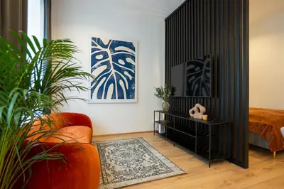 Ein Sitzbereich in der Unterkunft 2-rooms apartment 10 min away from city center