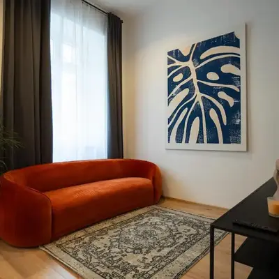 2-rooms apartment 10 min away from city center