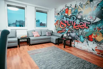 Ein Sitzbereich in der Unterkunft Vienna Shopping Center 8 Appartment