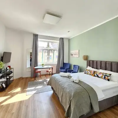 Exklusiv-Suite 10 min to Center