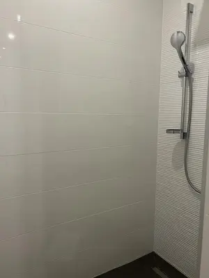 Ein Badezimmer in der Unterkunft New Central Apartments Westbahnhof
