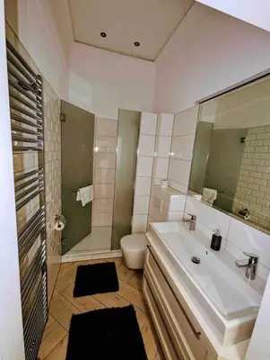 Ein Badezimmer in der Unterkunft Luxury CityApartment 2