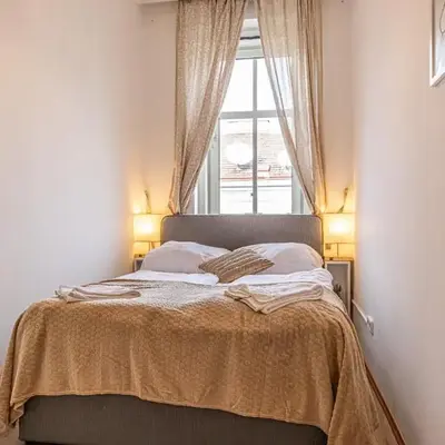 Cozy 1BR & Living Room Near Wiener Stadthalle