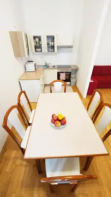 Küche/Küchenzeile in der Unterkunft CozyNite Premium Apartment Hernals 1