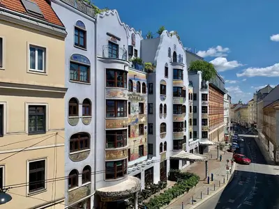 Das Gebäude in dem sich die Ferienwohnung befindet