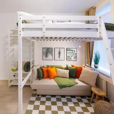 Market compact retreat