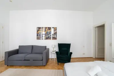 Ein Sitzbereich in der Unterkunft Historic Heart Apartment Vienna