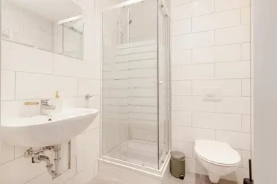 Ein Badezimmer in der Unterkunft Zentral - Netflix - 2 Stöcke - Arbeitsplatz
