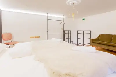 Ein Bett oder Betten in einem Zimmer der Unterkunft Zentral - Netflix - 2 Stöcke - Arbeitsplatz