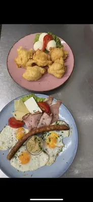 Essen in der Ferienwohnung oder in der Nähe