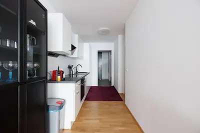 Küche/Küchenzeile in der Unterkunft NEW! Convenient ViennaLove Apartment WienMeidling