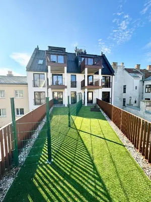 Das Gebäude in dem sich die Ferienwohnung befindet